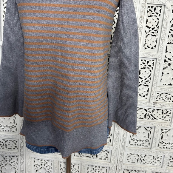 Anthropologie Gray & orange Striped Ribbed Off The Shoulder Bell Sleeve Sweater - Picture 5 of 8